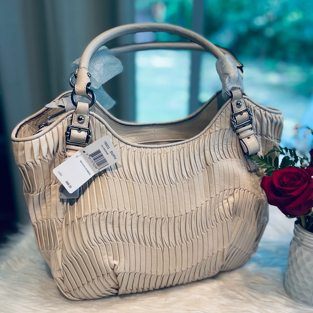 NWT Coach Madison Satchel silver hardware